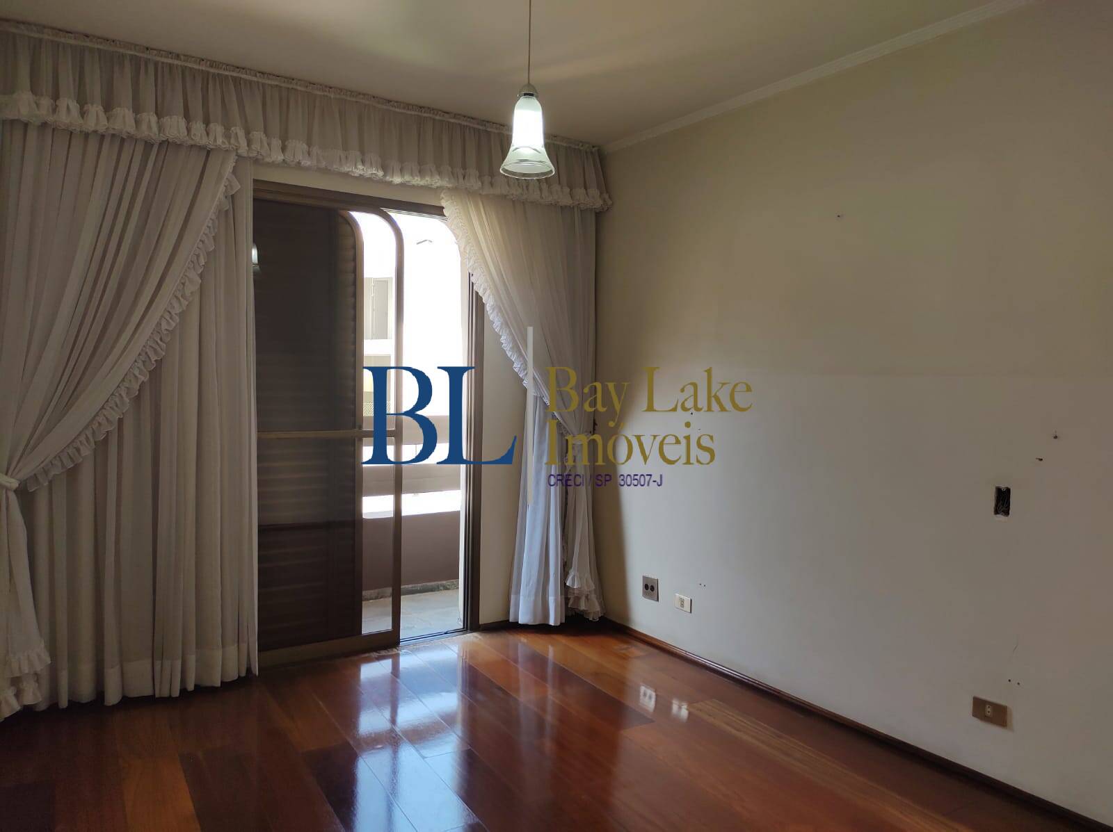 Apartamento, 4 quartos, 221 m² - Foto 2