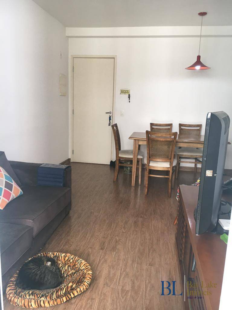 Apartamento, 3 quartos, 70 m² - Foto 2