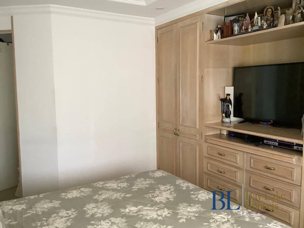 Apartamento, 5 quartos, 244 m² - Foto 31