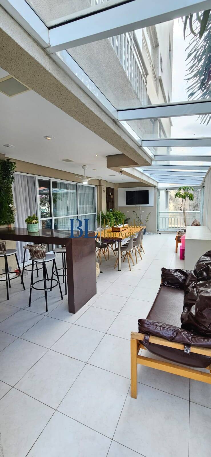 Apartamento, 3 quartos, 180 m² - Foto 2