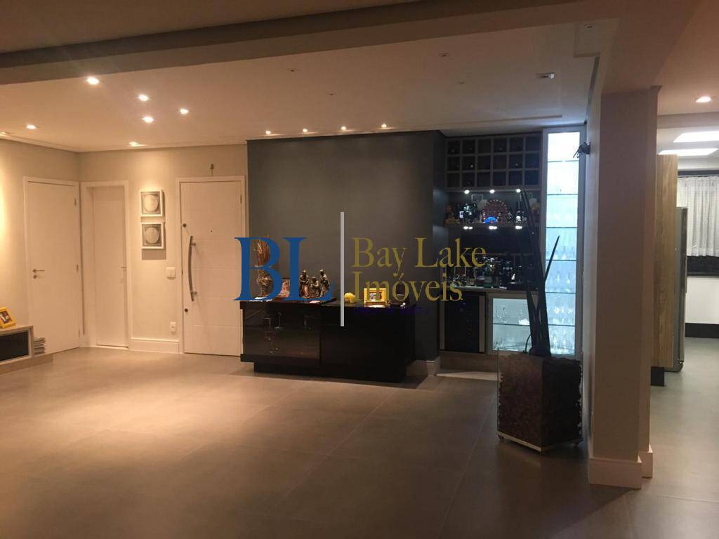 Apartamento, 3 quartos, 183 m² - Foto 12