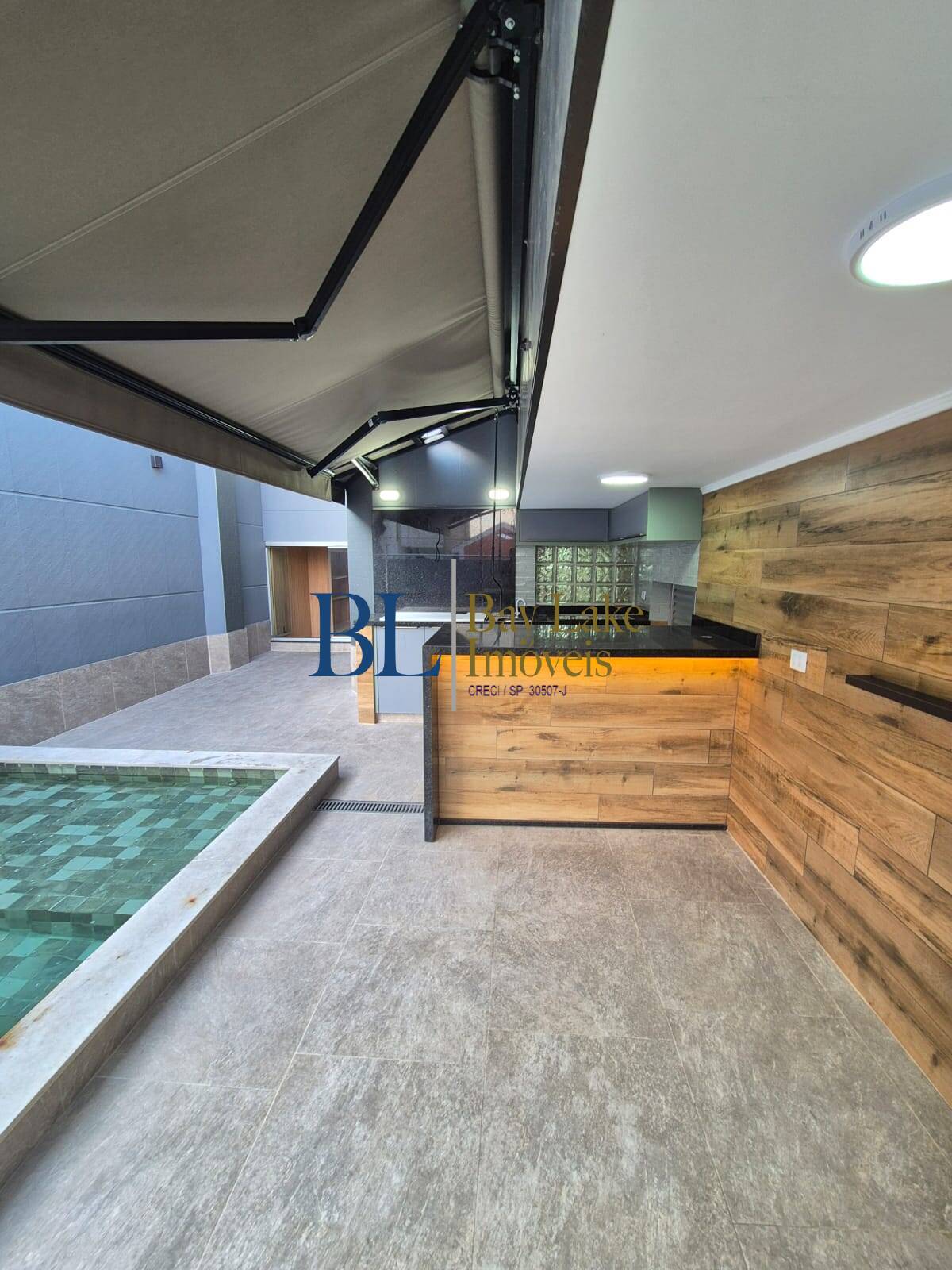 Sobrado, 6 quartos, 390 m² - Foto 1