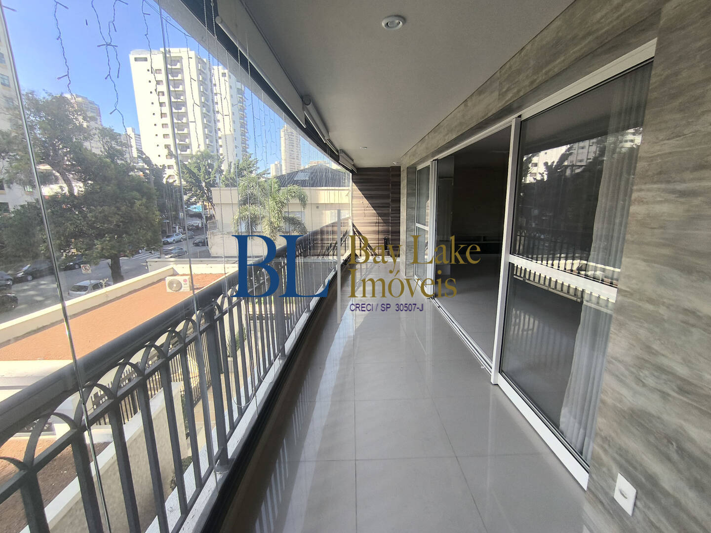 Apartamento, 3 quartos, 156 m² - Foto 1