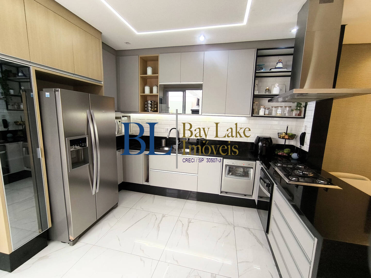 Casa, 3 quartos, 200 m² - Foto 15