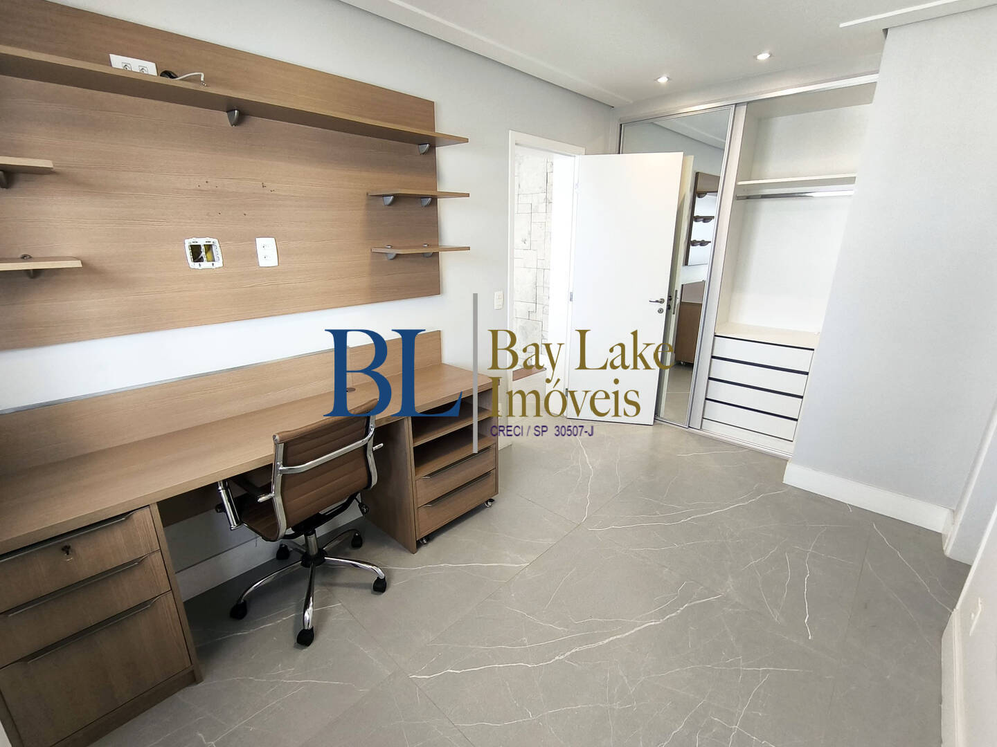 Cobertura, 3 quartos, 215 m² - Foto 14