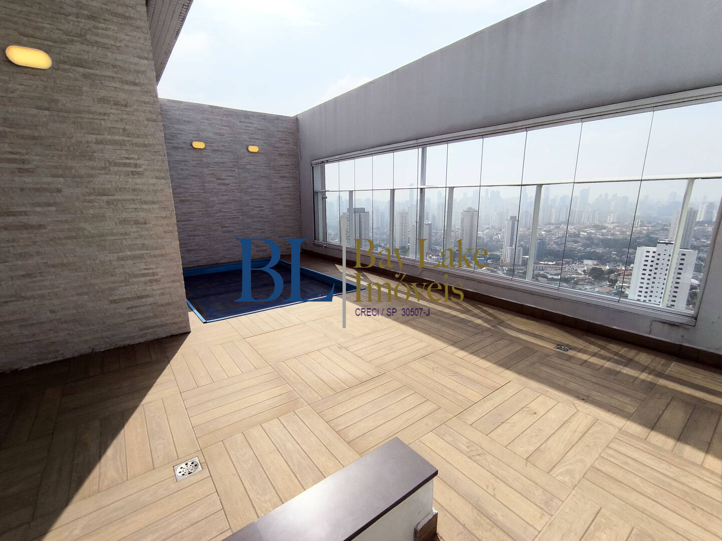 Cobertura, 3 quartos, 215 m² - Foto 1