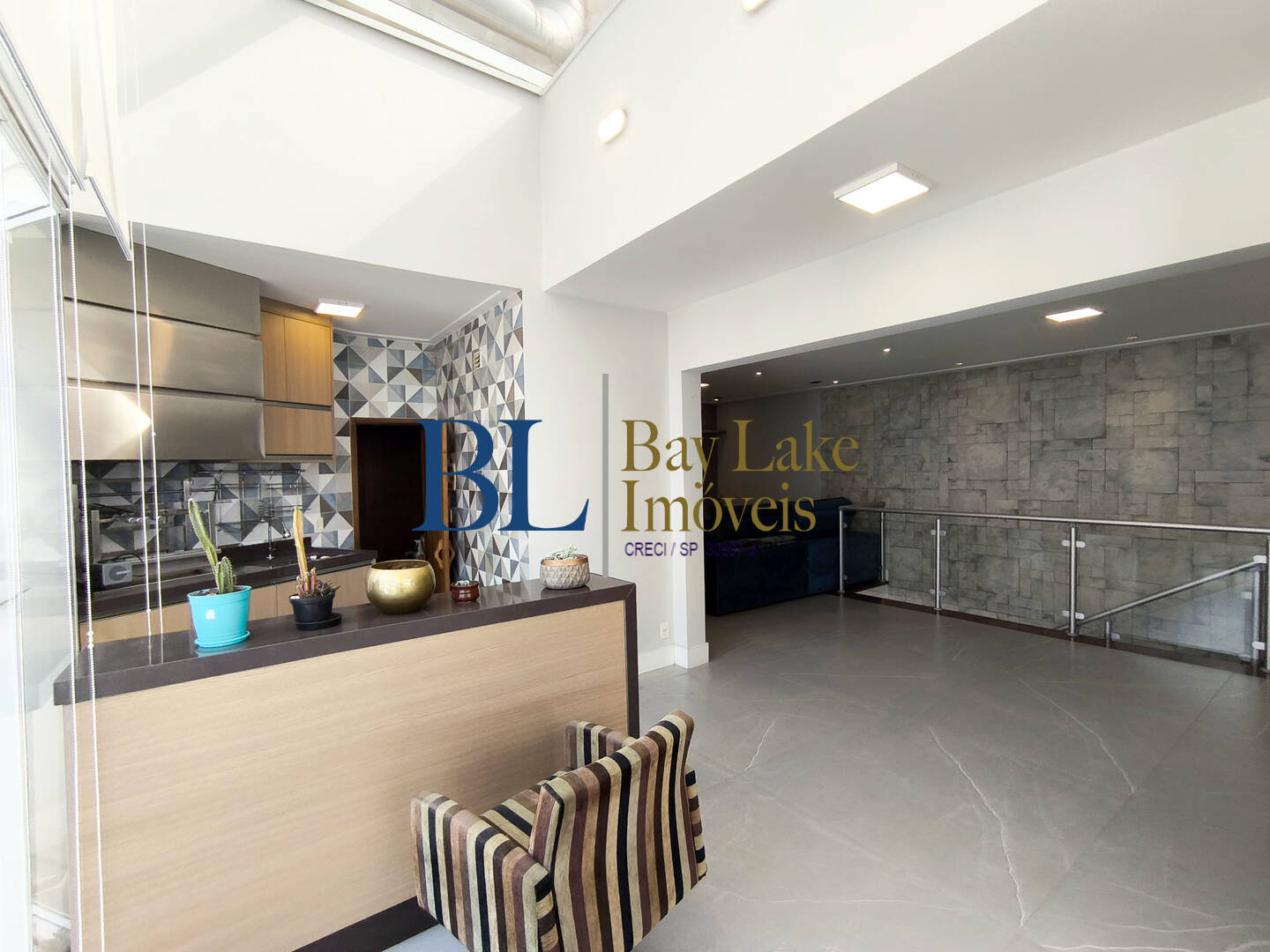 Cobertura, 3 quartos, 215 m² - Foto 4