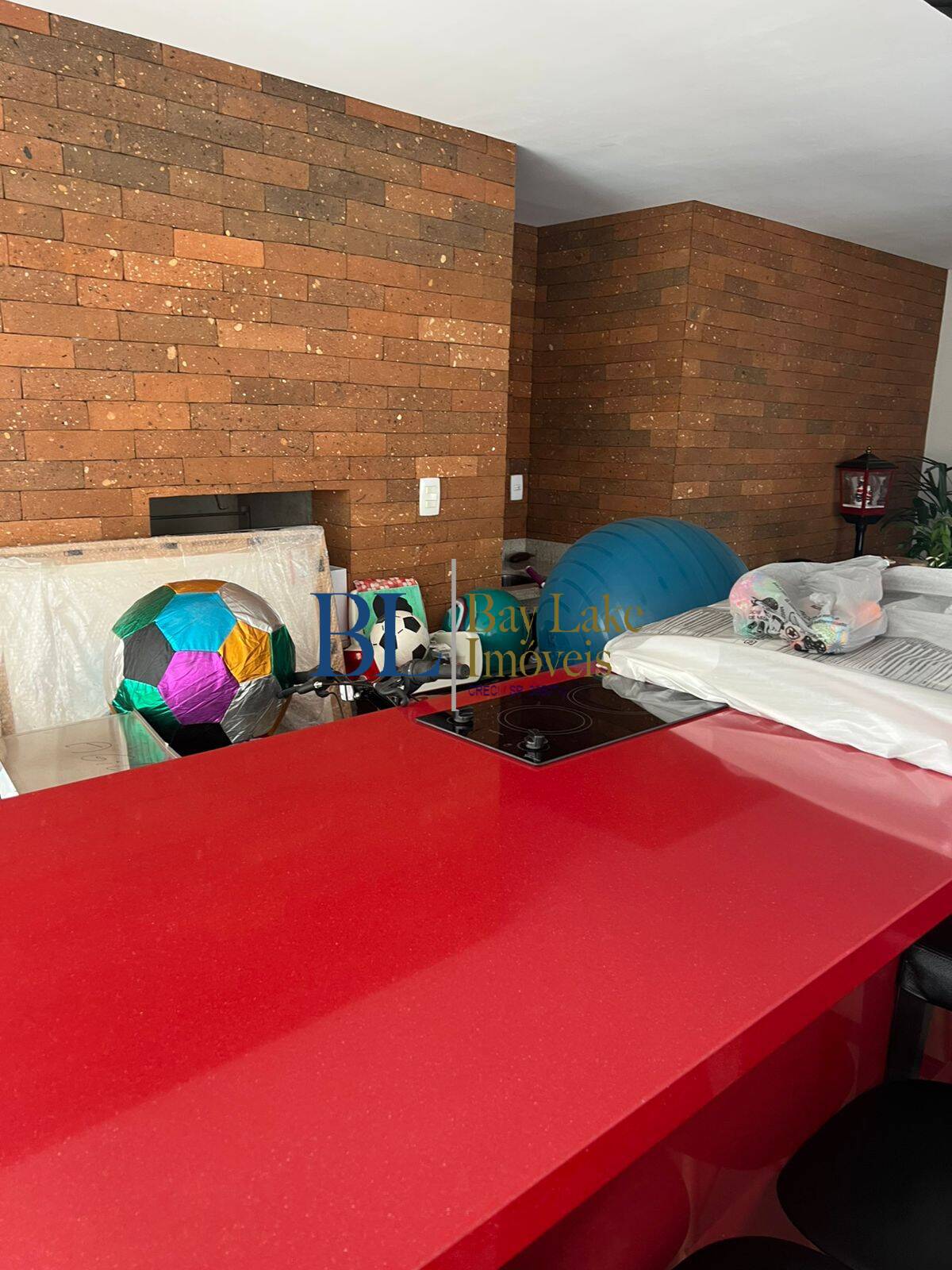 Apartamento, 3 quartos, 221 m² - Foto 2