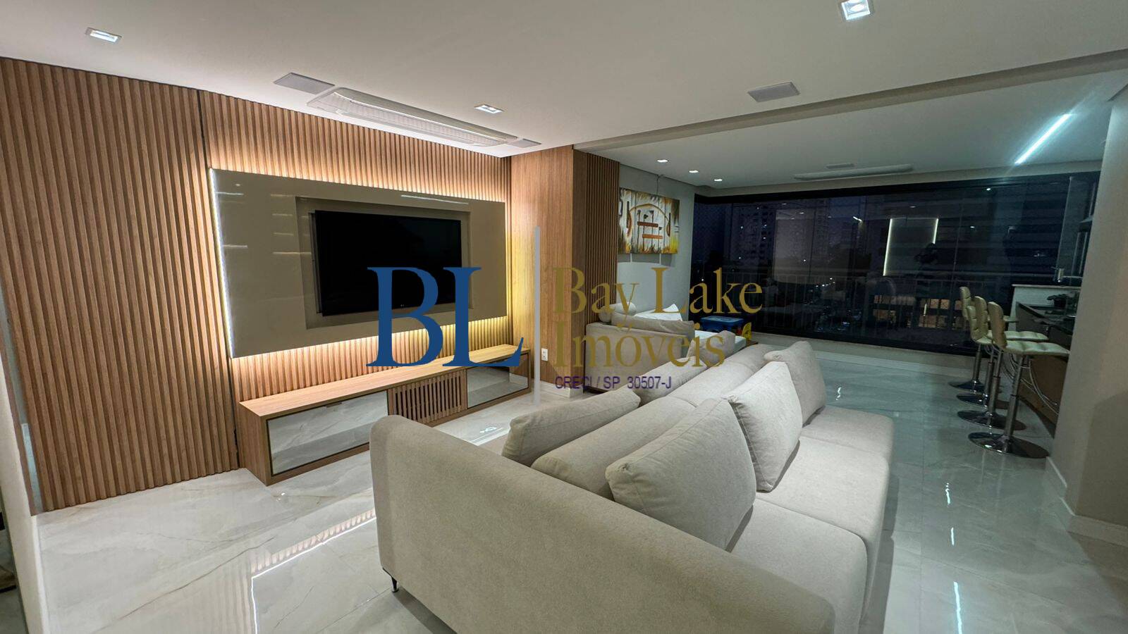 Apartamento, 3 quartos, 110 m² - Foto 1