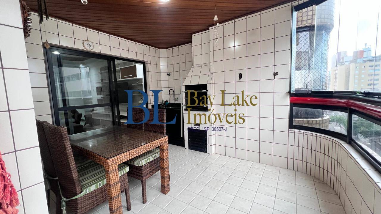 Apartamento, 3 quartos, 131 m² - Foto 2