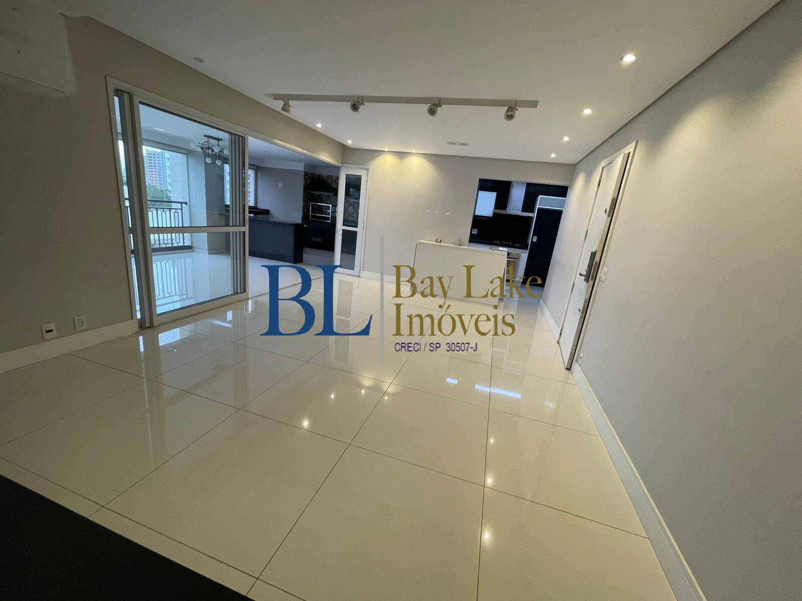 Apartamento, 3 quartos, 140 m² - Foto 11