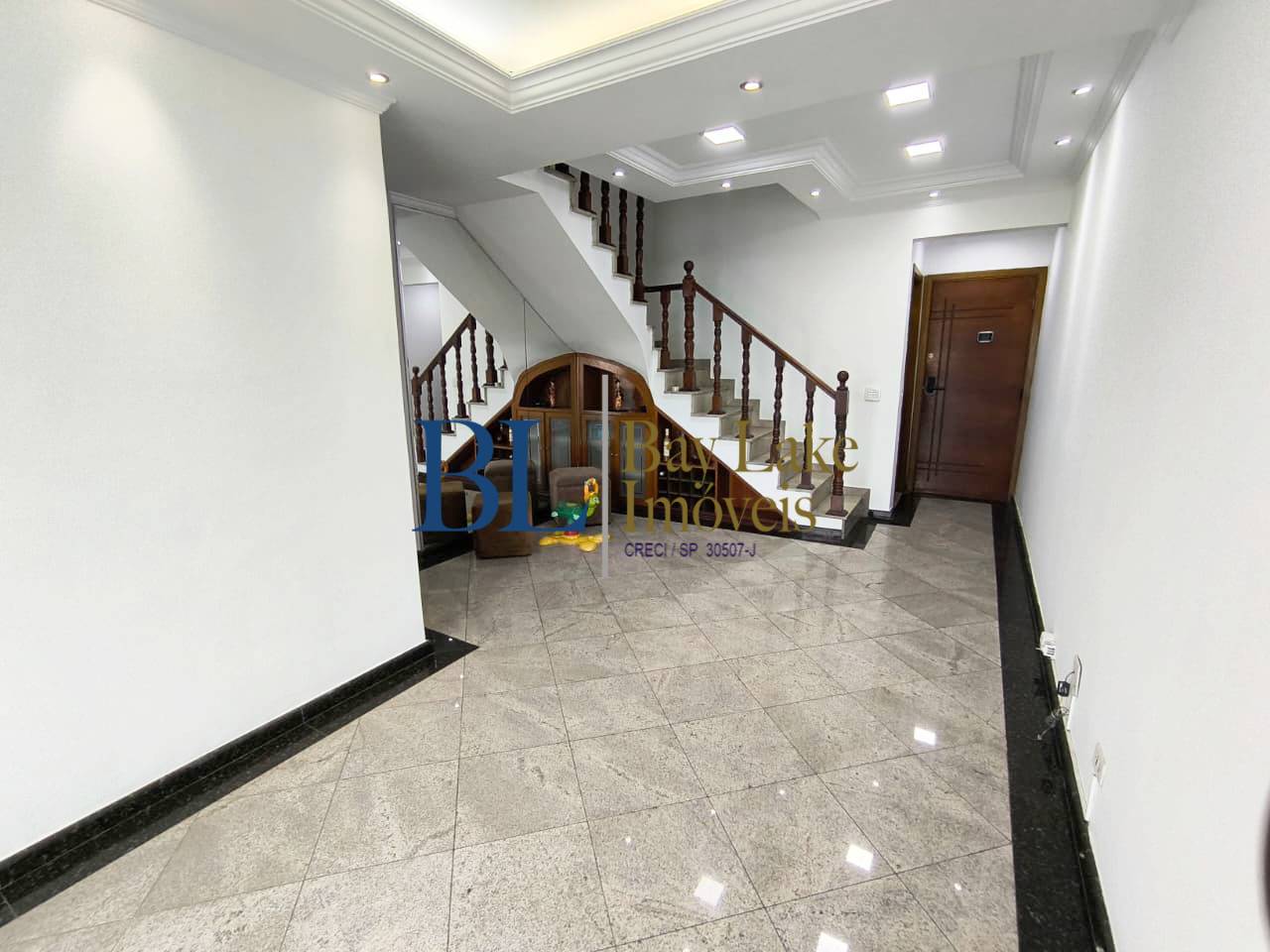 Cobertura, 3 quartos, 170 m² - Foto 2