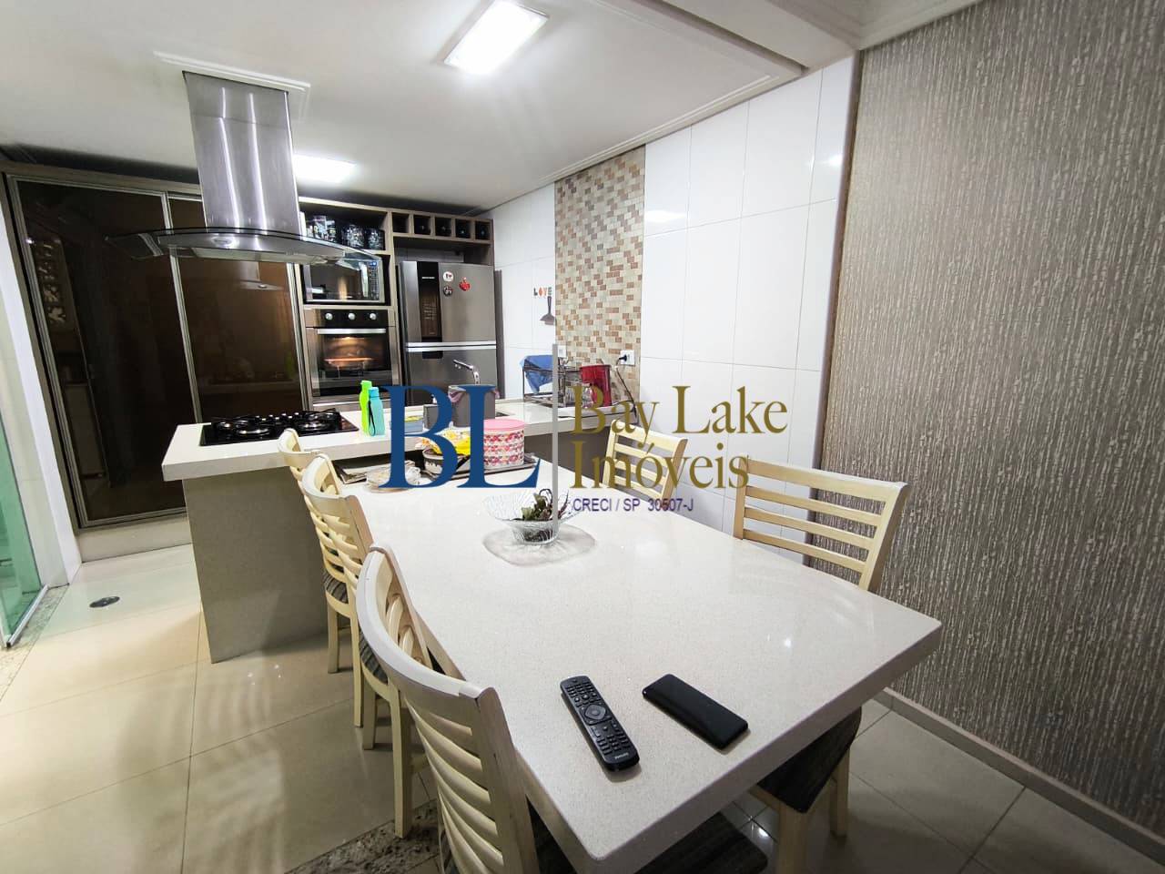 Casa, 3 quartos, 142 m² - Foto 4