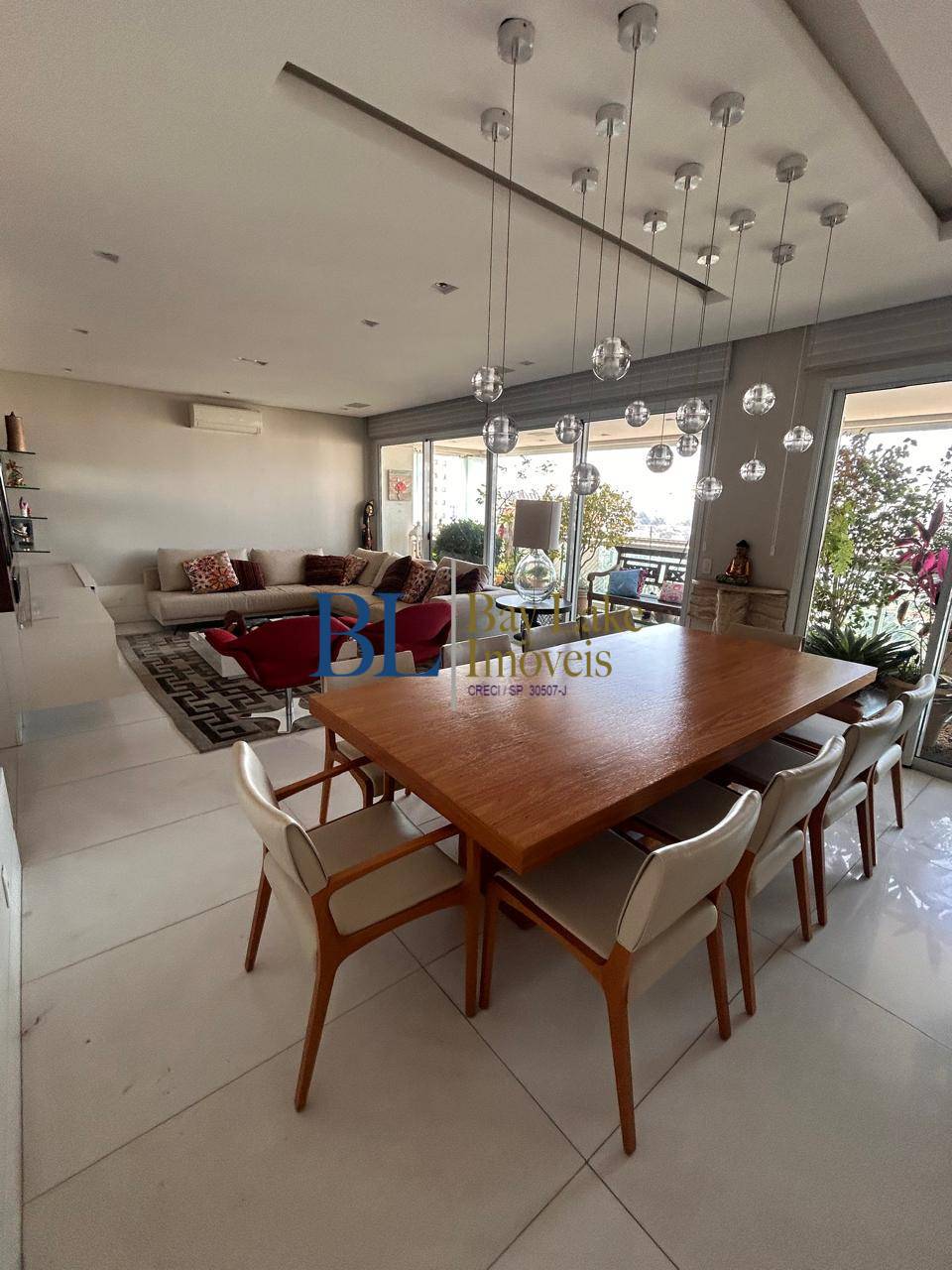 Apartamento, 4 quartos, 228 m² - Foto 1