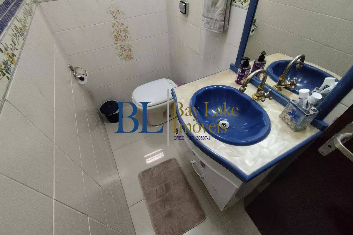 Casa, 3 quartos, 324 m² - Foto 35