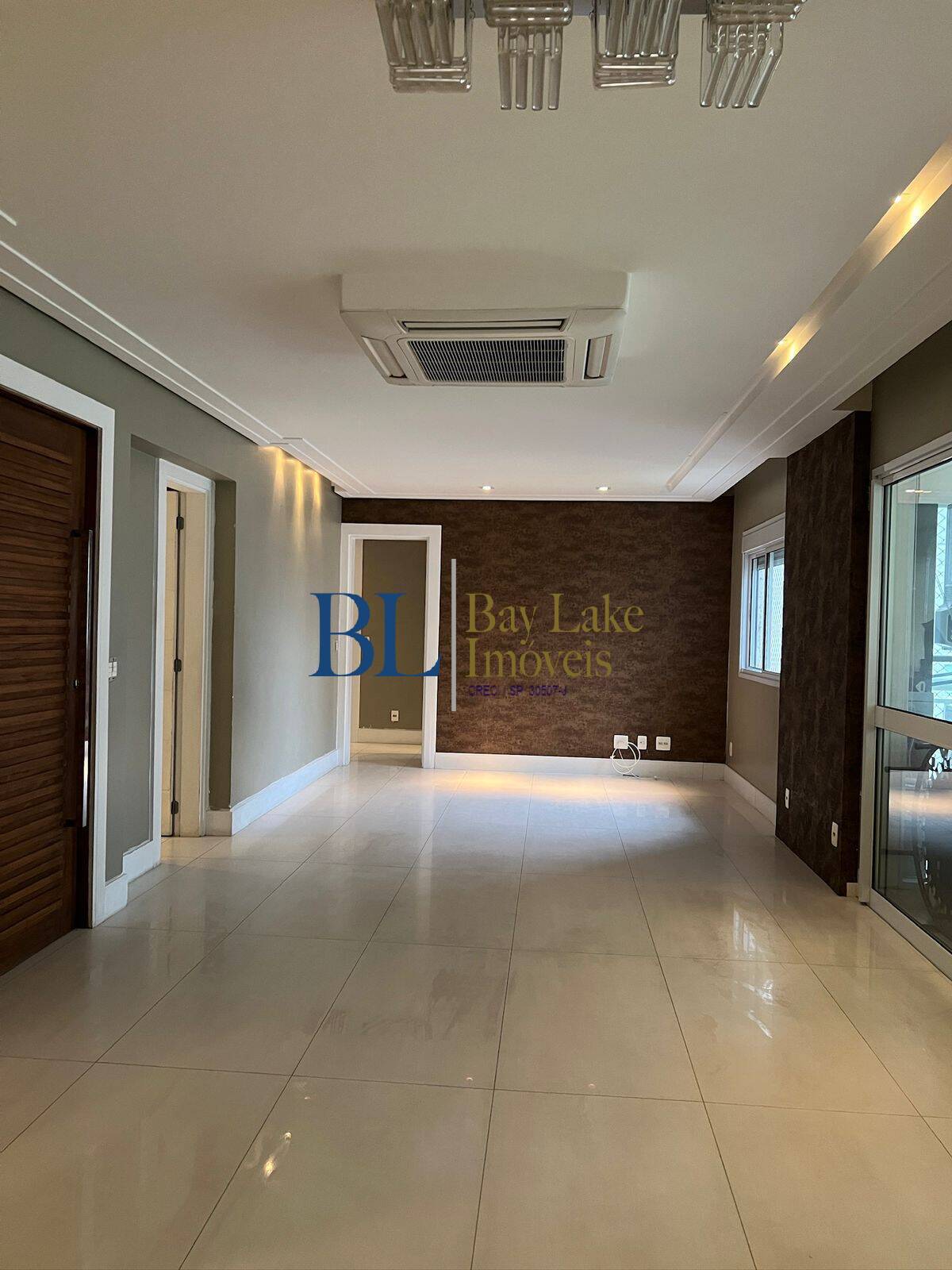 Apartamento, 3 quartos, 157 m² - Foto 1