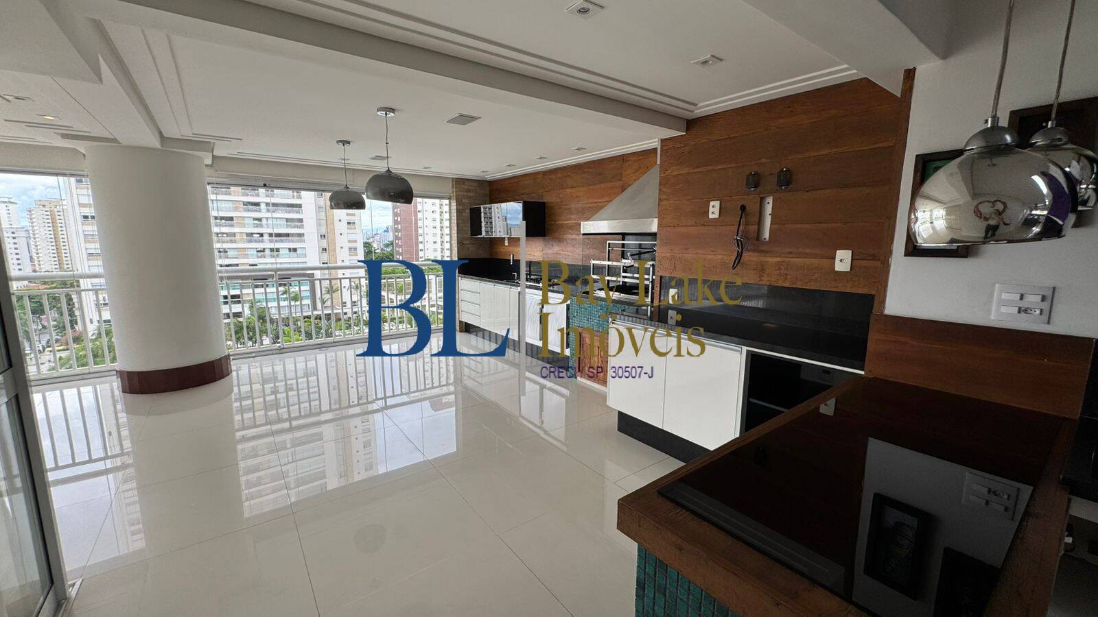 Apartamento, 4 quartos, 242 m² - Foto 1