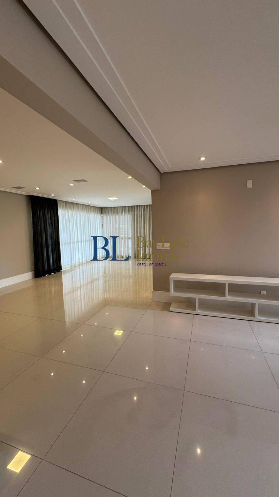 Apartamento, 4 quartos, 242 m² - Foto 9