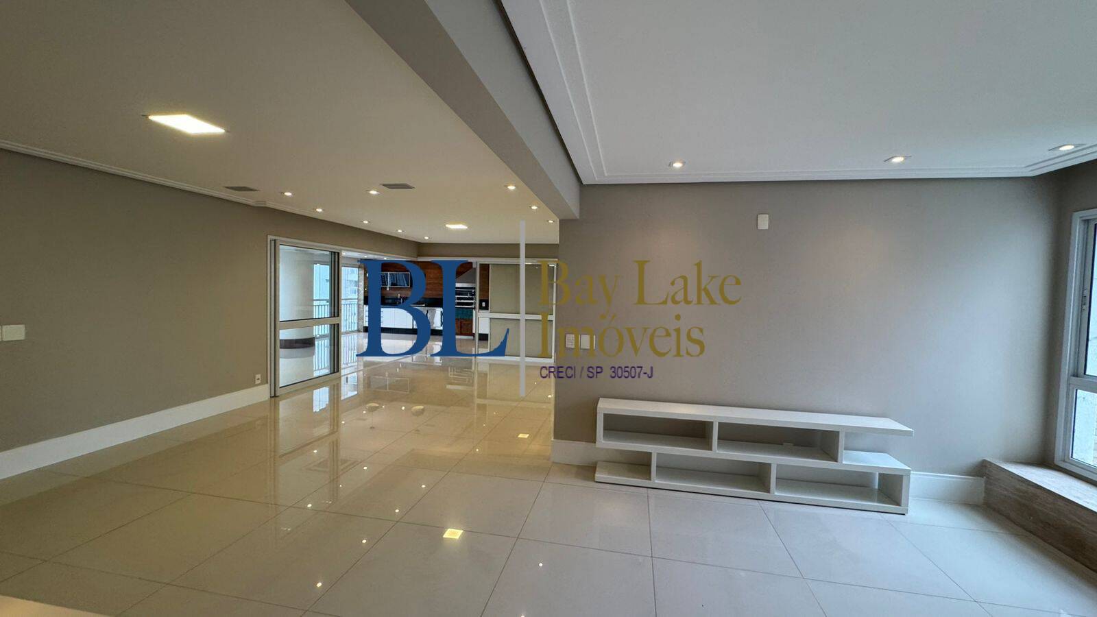 Apartamento, 4 quartos, 242 m² - Foto 13