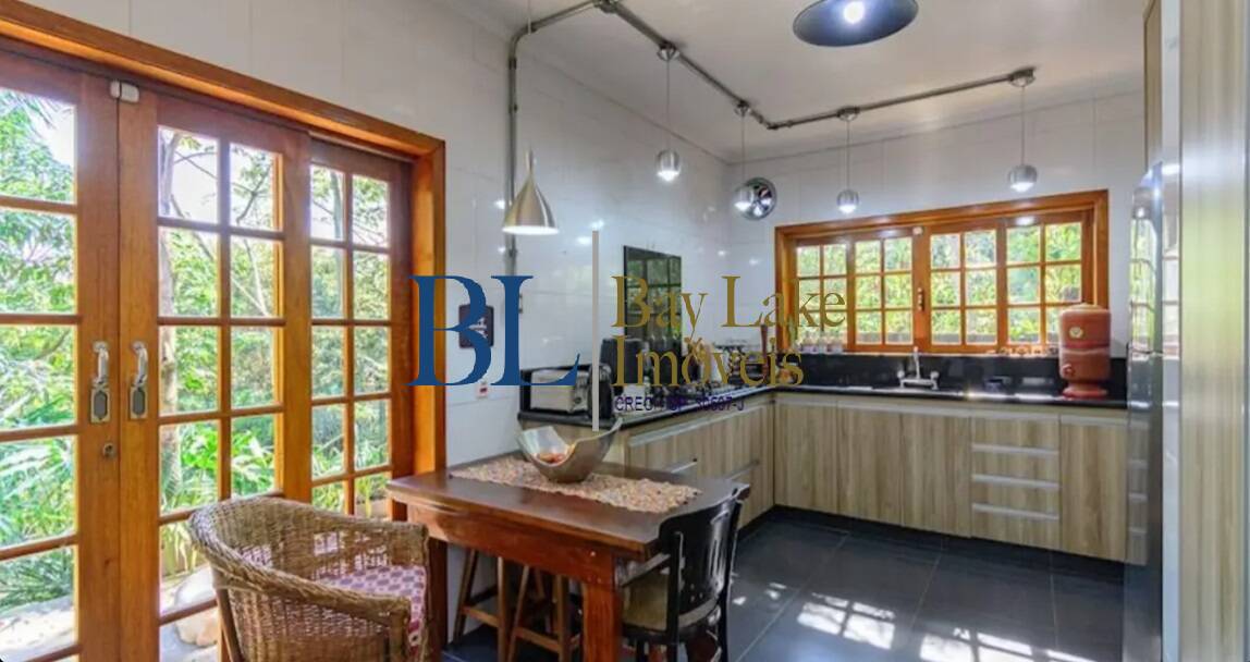 Casa, 4 quartos, 350 m² - Foto 10