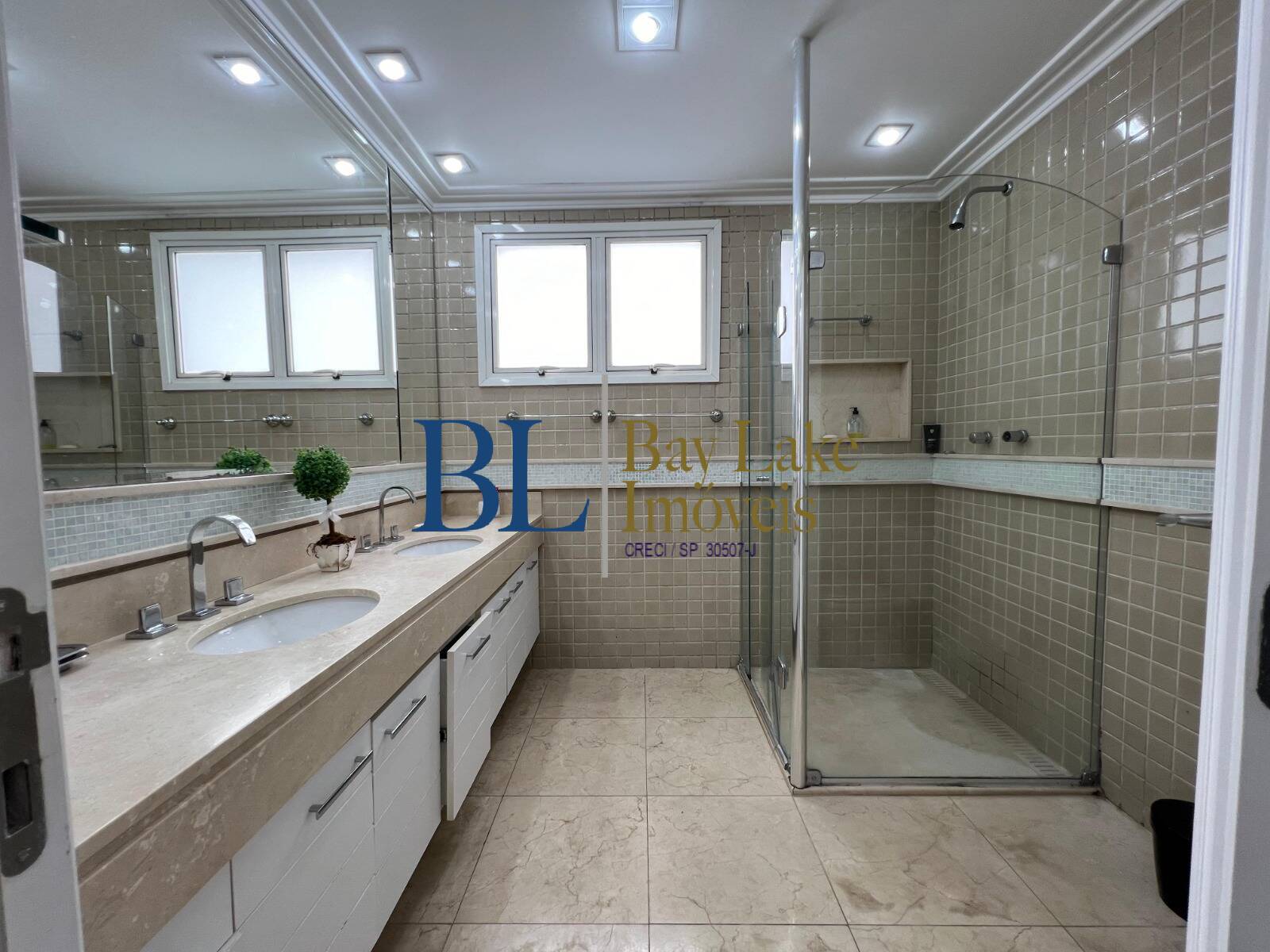 Apartamento, 4 quartos, 250 m² - Foto 40
